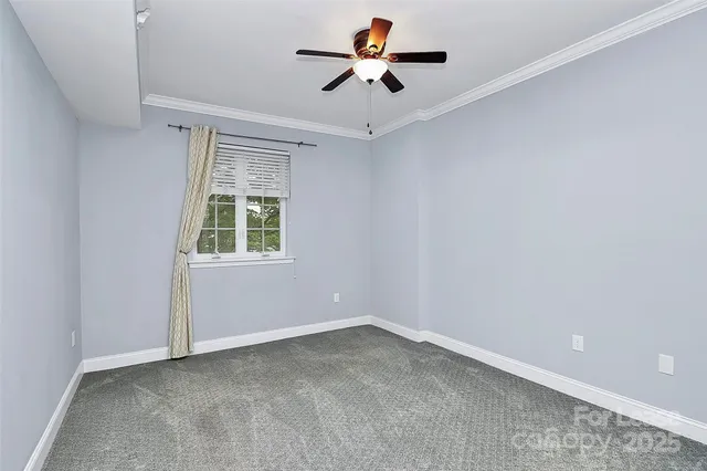 $2,300 | 300 West 5th Street, Unit 315, Charlotte, NC 28202