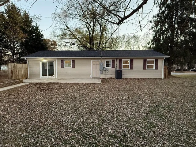 $159,900 | 327 Weatherford Drive, King, NC 27021