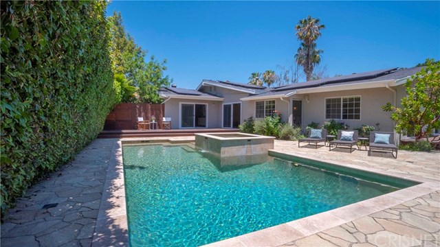 17040 Countess Place Encino, CA 91436 - Photo 18 of 18