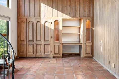 $674,500 | 1 Country Lake Drive, Carrollton, TX 75006