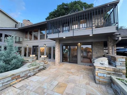 $674,500 | 1 Country Lake Drive, Carrollton, TX 75006