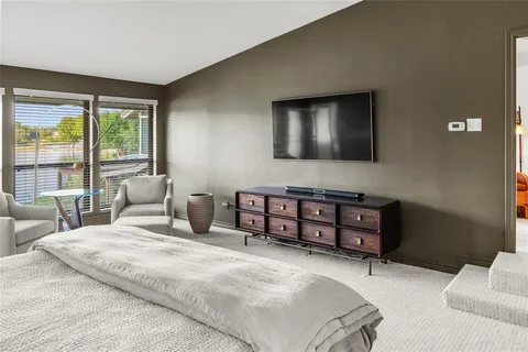 $674,500 | 1 Country Lake Drive, Carrollton, TX 75006