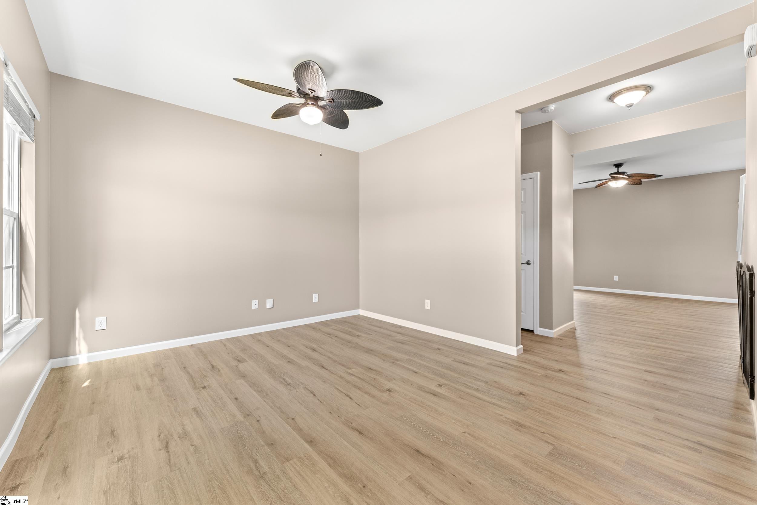 424 Sweeny Court Boiling Springs, SC 29316 - Photo 4 of 50 Gallery Image 4