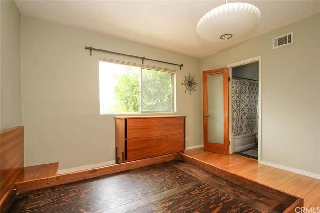 1546 Marion Drive Glendale, CA 91205 - Photo 14 of 22