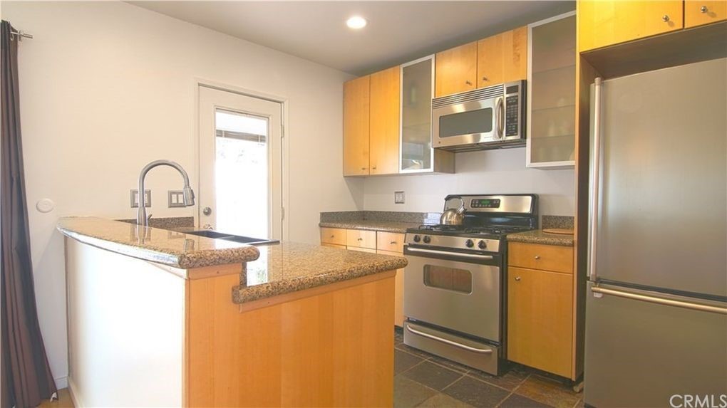 1546 Marion Drive Glendale, CA 91205 - Photo 10 of 22