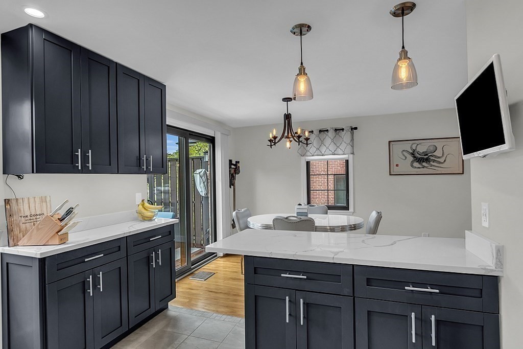 61 Pierce Road, Unit 61 Watertown, MA 02472 - Photo 9 of 33 Gallery Image 9