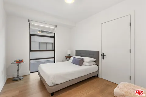 $1,480,000 | 10777 Wilshire Boulevard, Unit 201, Los Angeles, CA 90024