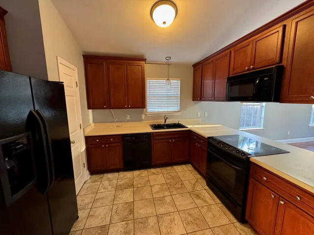 $259,900 | 3603 Clear Creek Drive, Tallahassee, FL 32301