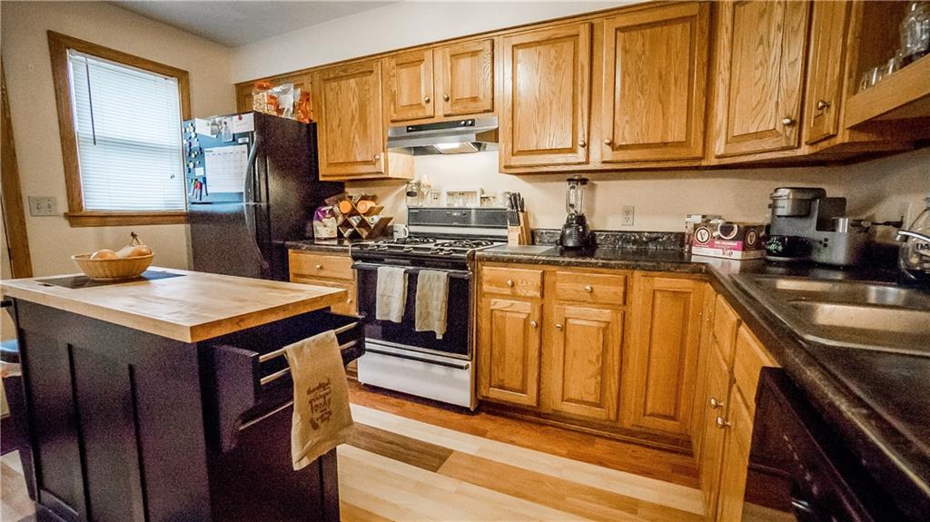 200 Chicora Road, Unit 4 Butler, PA 16001 - Photo 3 of 25 Beautifully Updated 12x11 Kitchen
