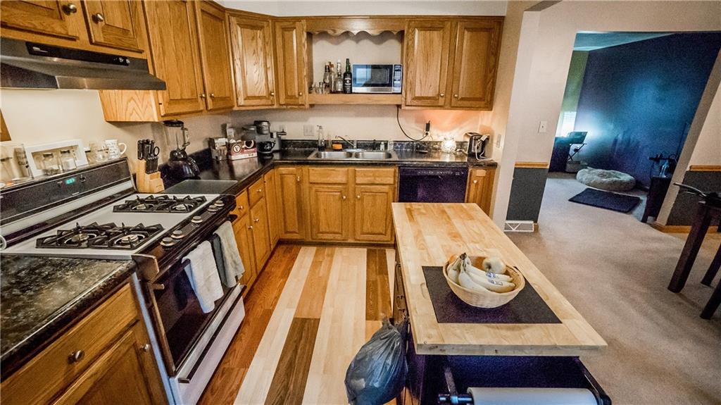 200 Chicora Road, Unit 4 Butler, PA 16001 - Photo 5 of 25 Open Theme to Dining Room