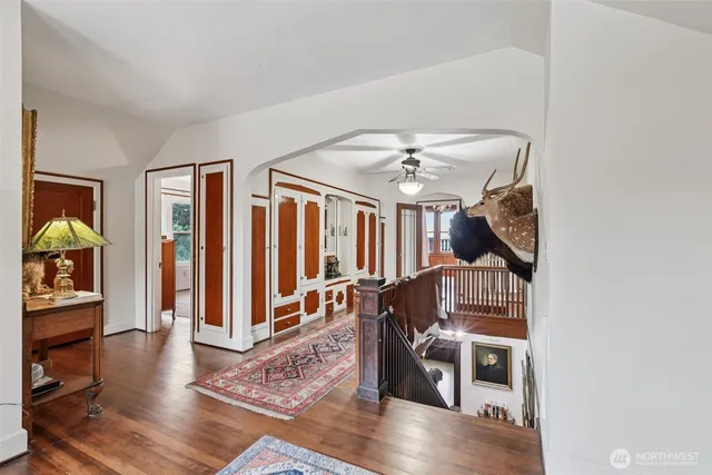 a view of entryway with livingroom and furniture