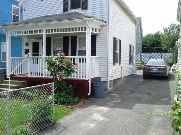 $4,495 | 41 Alpine Street, Somerville, MA 02144