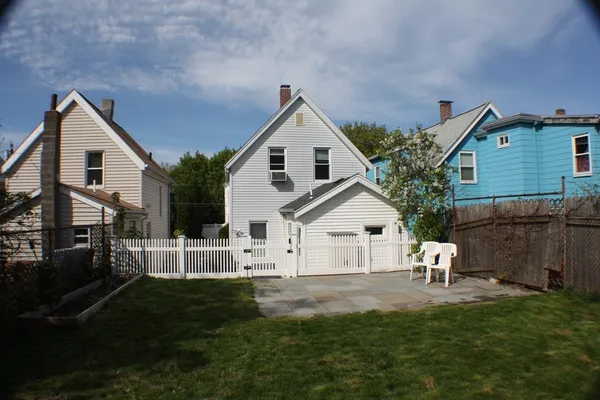 $4,495 | 41 Alpine Street, Somerville, MA 02144