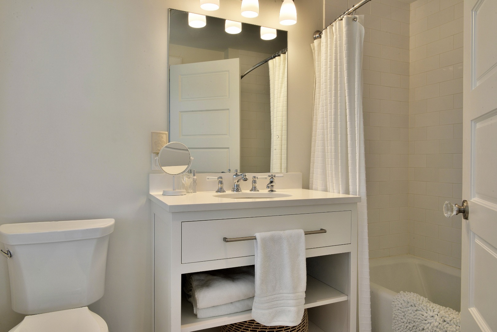11 Columbus Avenue Nantucket, MA 02554 - Photo 21 of 42