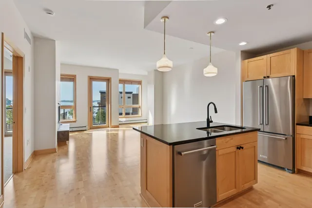 $473,000 | 4201 Sunset Drive, Unit N308, Spring Park, MN 55384