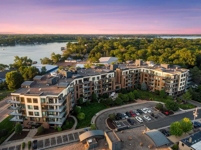 $473,000 | 4201 Sunset Drive, Unit N308, Spring Park, MN 55384