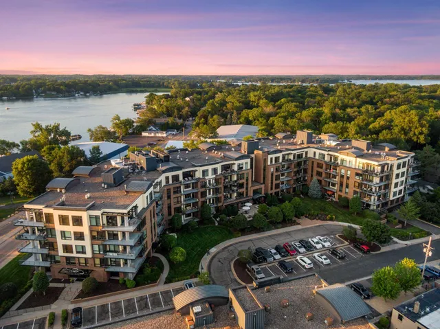 $473,000 | 4201 Sunset Drive, Unit N308, Spring Park, MN 55384