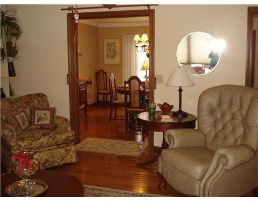 1335 Ryan Springfield, OH 45503 - Photo 10 of 18
