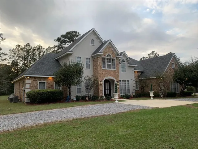 $3,000 | 69531 Highway 1077, Madisonville, LA 70447