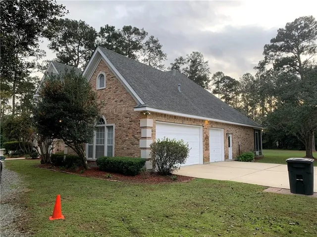 $3,000 | 69531 Highway 1077, Madisonville, LA 70447