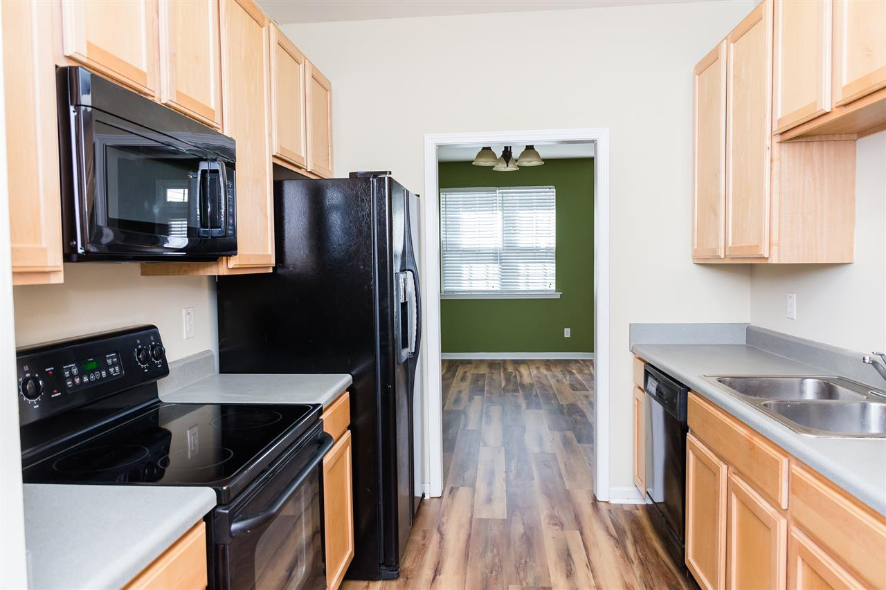 8331 Martello Lane Raleigh, NC 27613 - Photo 4 of 25 Photo 4