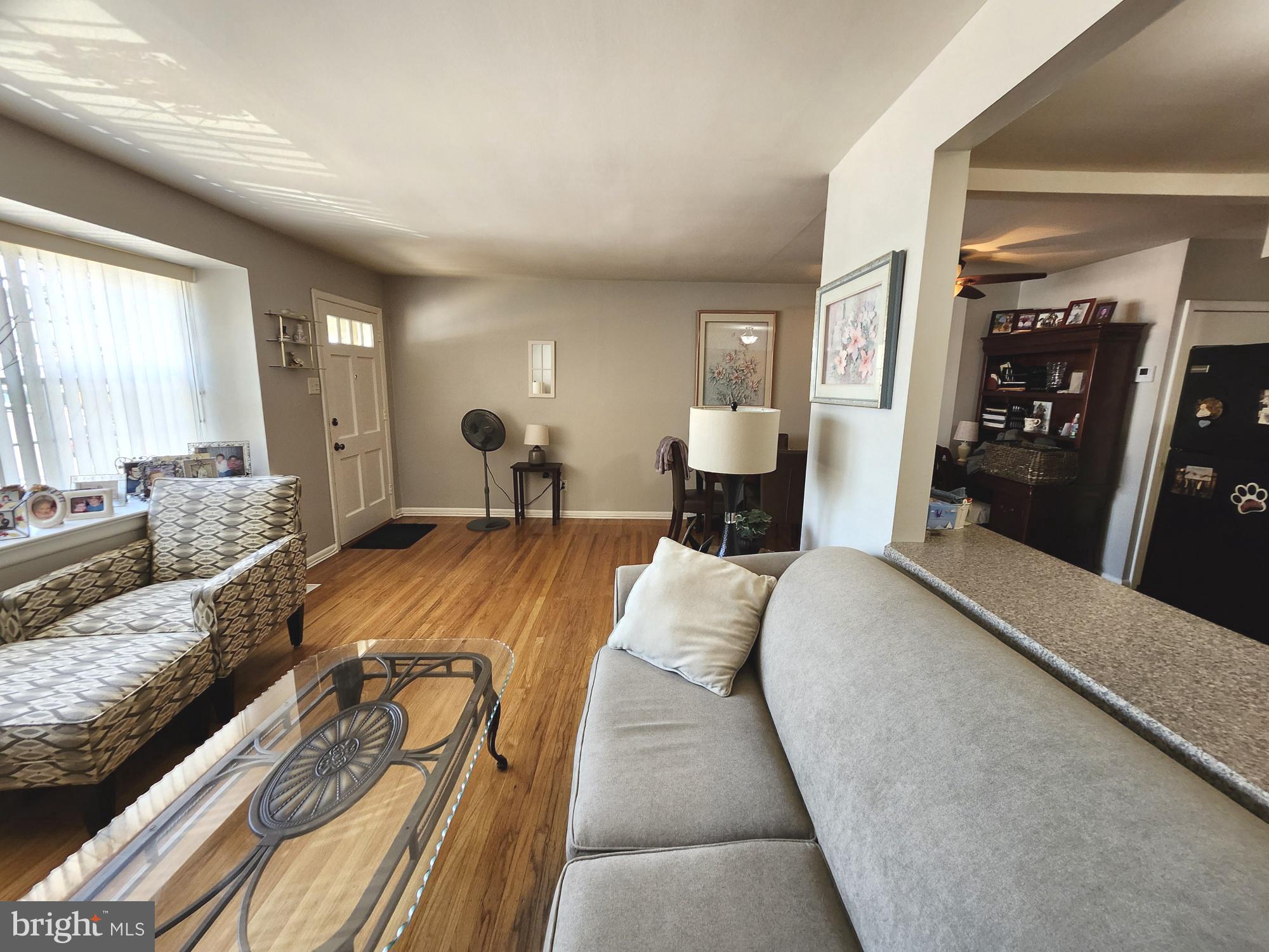 11927 Covert Road Philadelphia, PA 19154 - Photo 9 of 22 Gallery Image 9