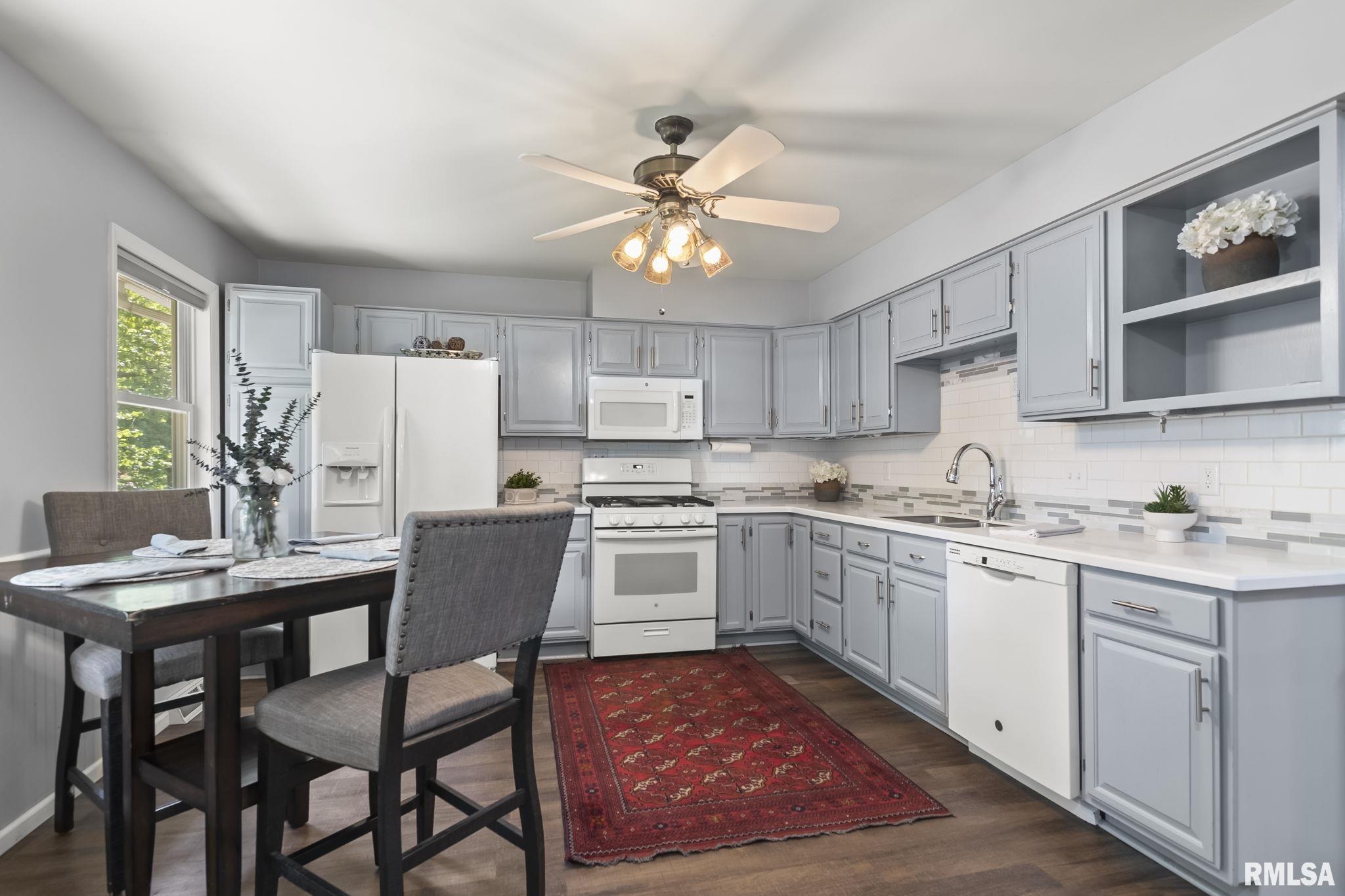2529 Selkirk Road Springfield, IL 62702 - Photo 8 of 34