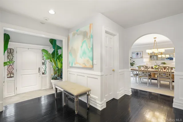 $2,295,000 | 702 Croton Lake Road, Bedford Corners, NY 10549