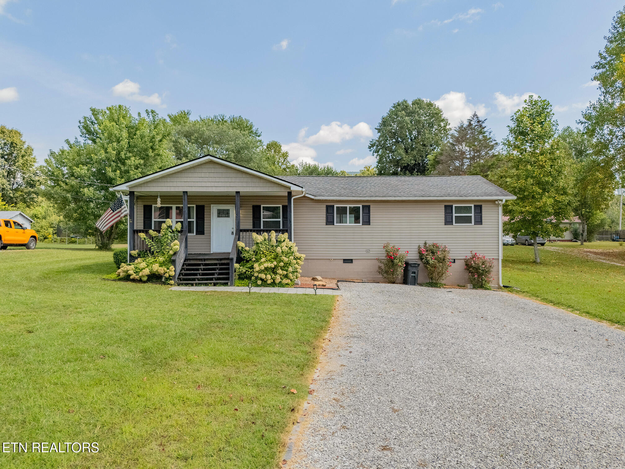 197 Liberty Road Wartburg, TN 37887 - Photo 1 of 37 DJI_20260909124610_0365_D-HDR
