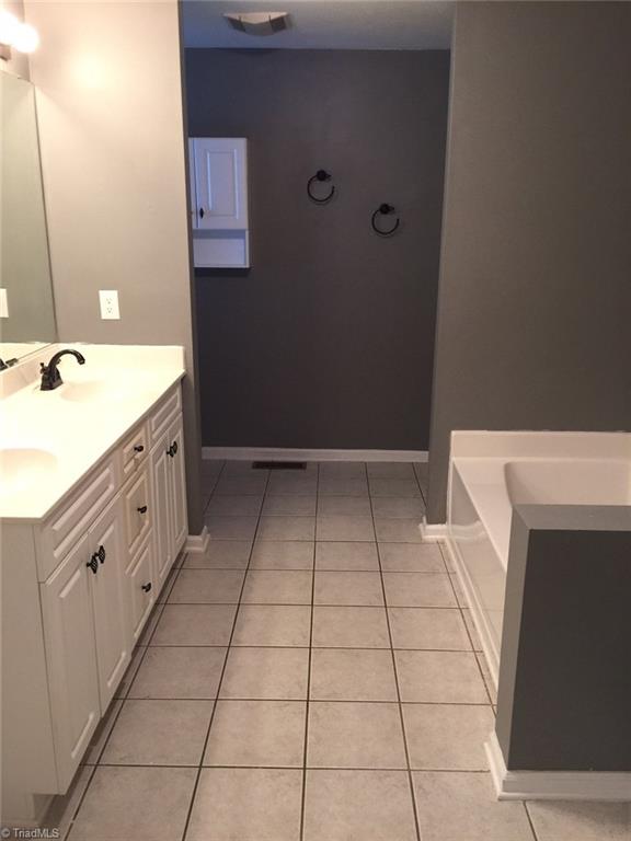 8103 Chestershire Road Oak Ridge, NC 27310 - Photo 7 of 12