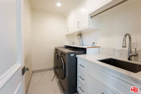 $35,000 | 345 South Saltair Avenue, Los Angeles, CA 90049