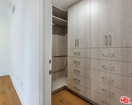 $35,000 | 345 South Saltair Avenue, Los Angeles, CA 90049