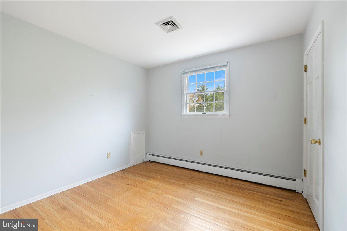 46 Hickory Lane Chalfont, PA 18914 - Photo 23 of 36 an empty room with a window