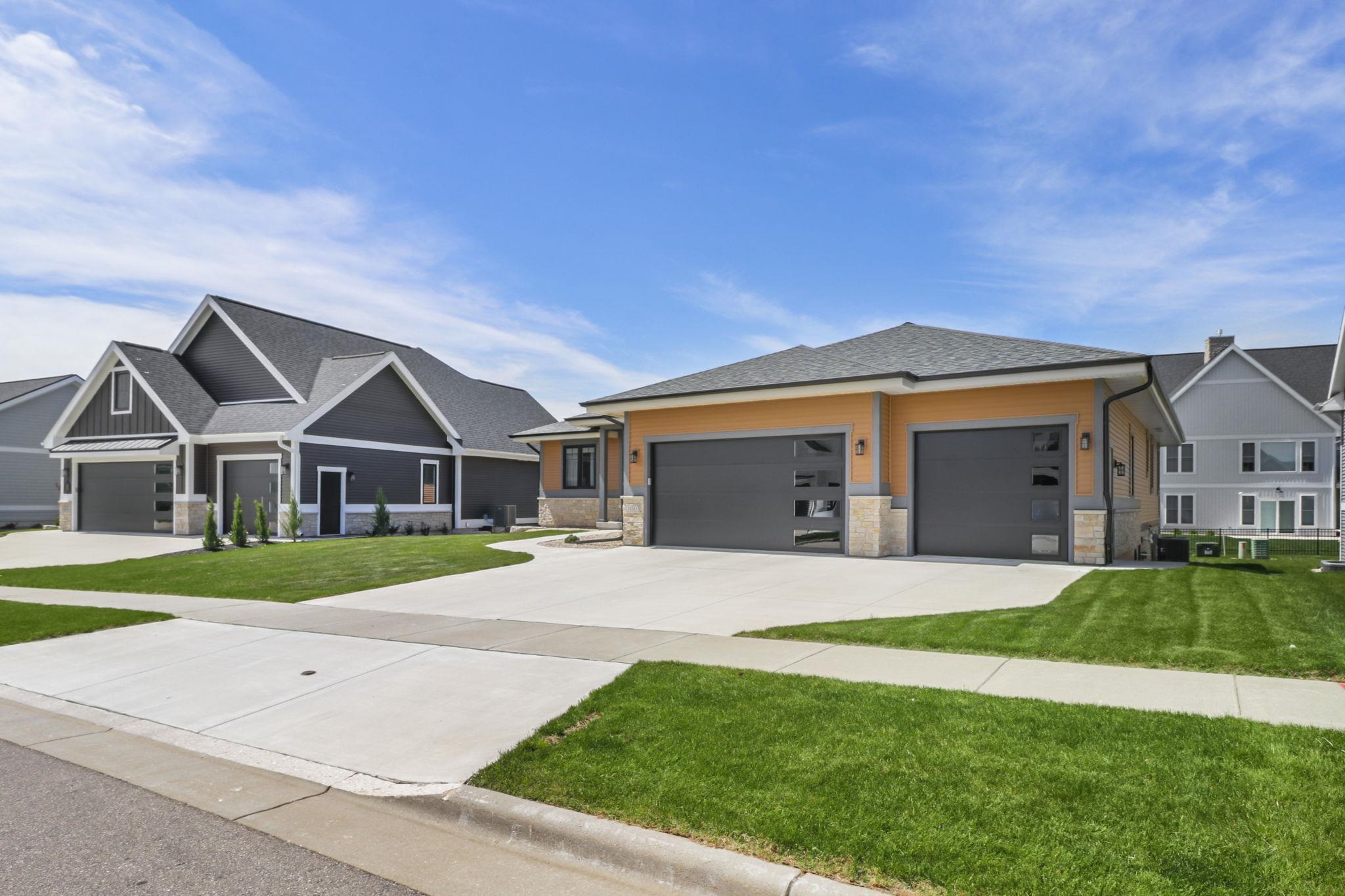 1150 Reese Trail Waunakee, WI 53597 - Photo 4 of 39