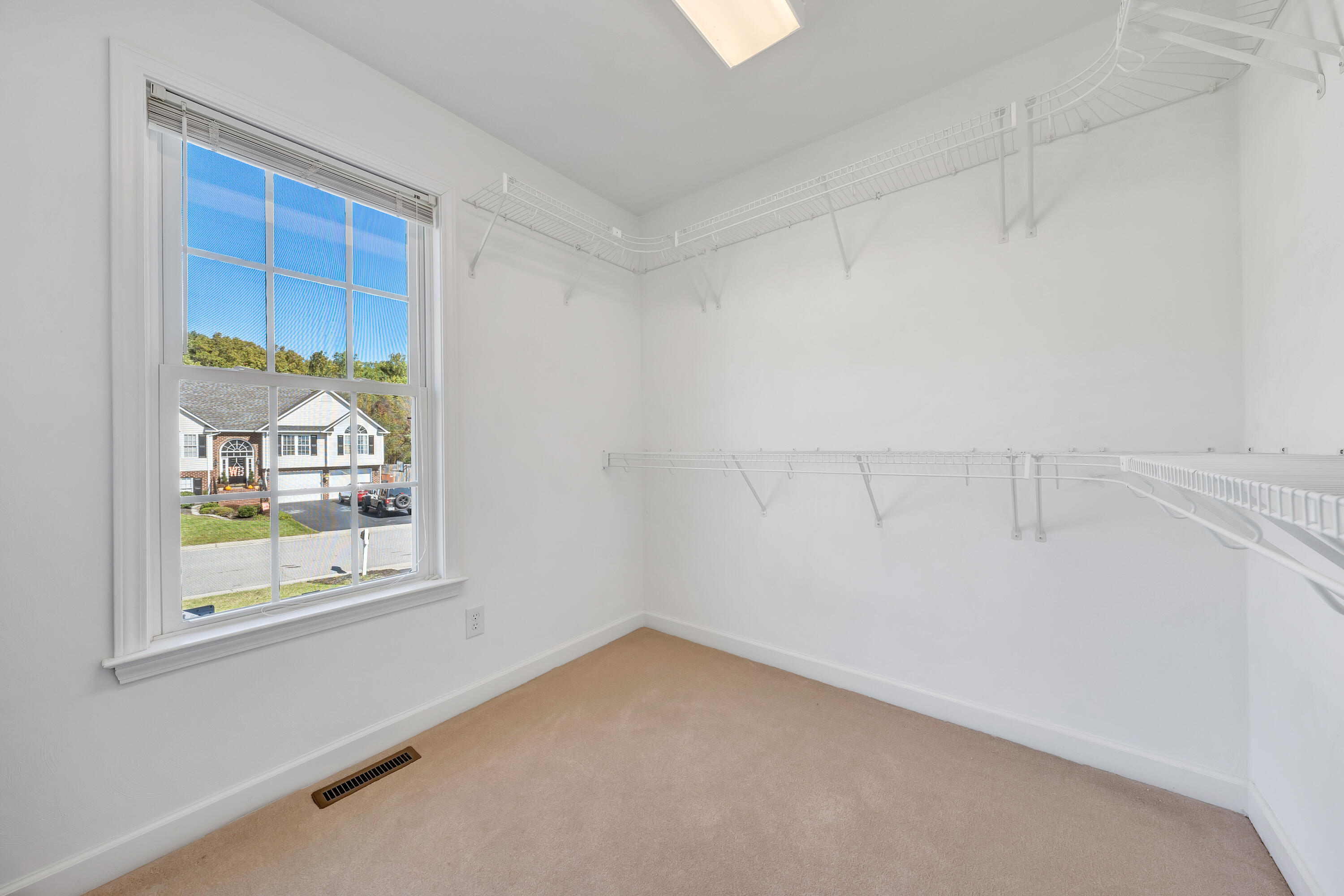 600 Castleridge Road Vinton, VA 24179 - Photo 19 of 36 28-DSC08535