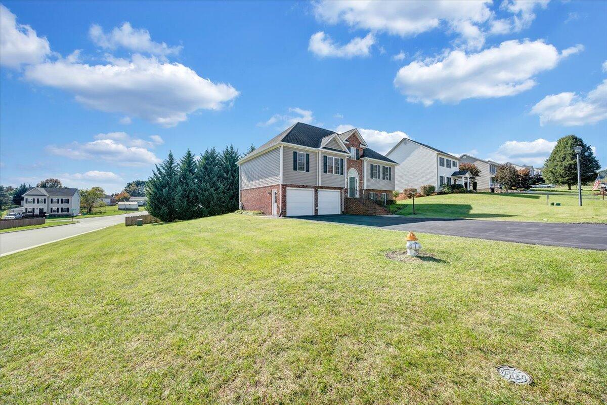 600 Castleridge Road Vinton, VA 24179 - Photo 32 of 36 42-DSC08577