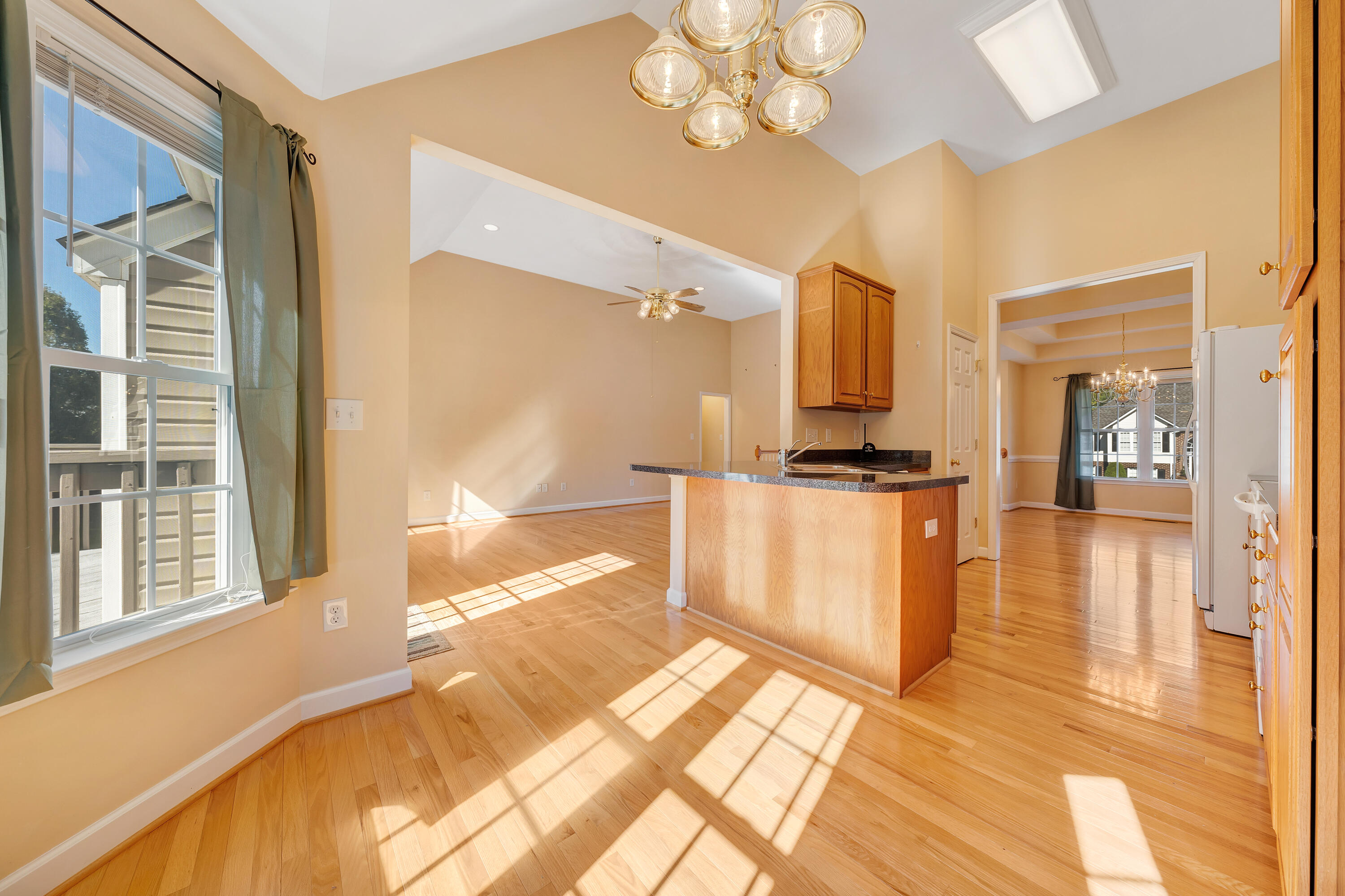 600 Castleridge Road Vinton, VA 24179 - Photo 6 of 36 11-DSC08484