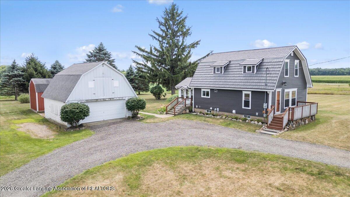4885 West Locke Road Perry, MI 48872 - Photo 2 of 46 02-Media Jett -01