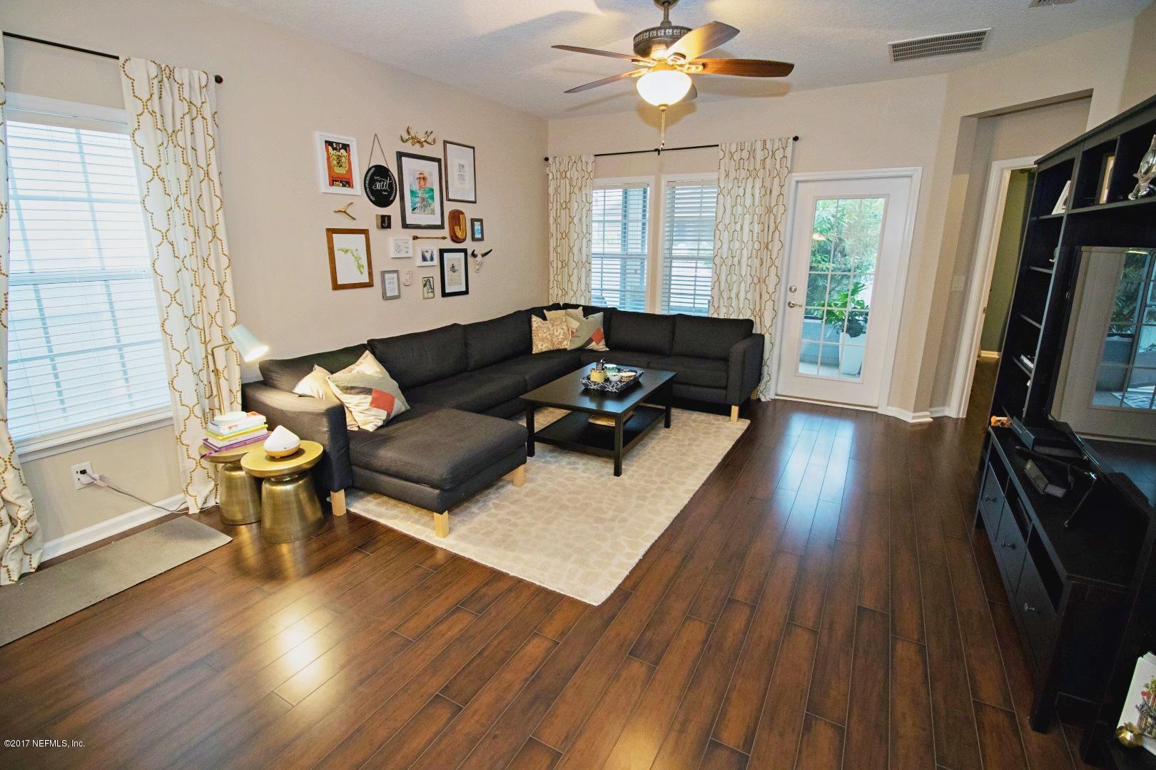 6176 Casterbridge Road Jacksonville, FL 32258 - Photo 5 of 32 Living Room