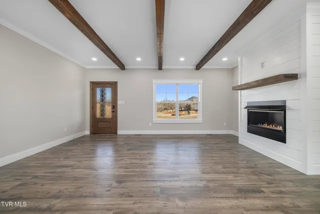 $595,000 | 354 Old White Top Road, Bluff City, TN 37618