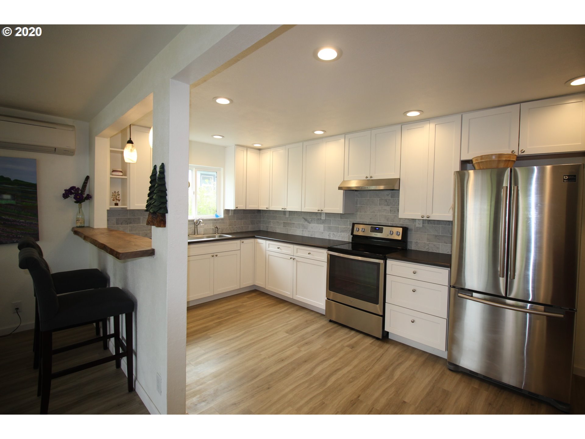 2660 Edison Street Eugene, OR 97402 - Photo 11 of 30 Gallery Image 11