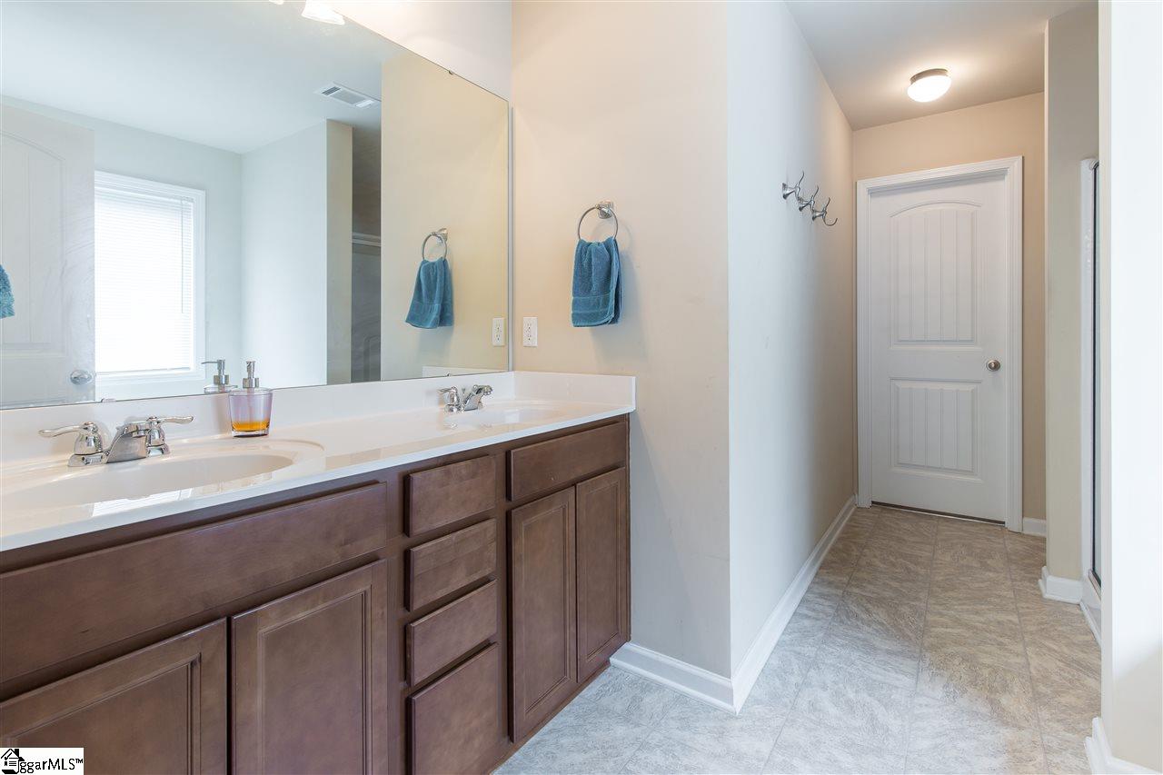 105 Shefleys Road Simpsonville, SC 29680 - Photo 11 of 32 Gallery Image 11
