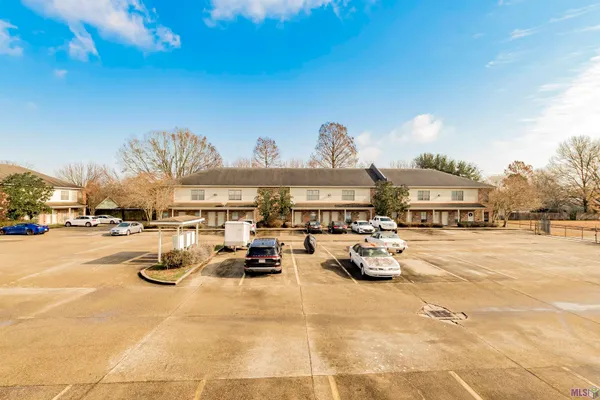 $124,900 | 838 Meadow Bend Drive, Unit C, Baton Rouge, LA 70820