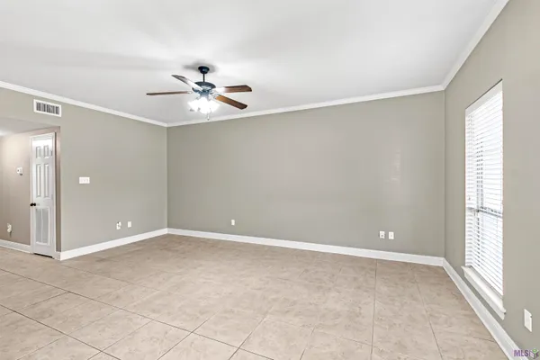 $124,900 | 838 Meadow Bend Drive, Unit C, Baton Rouge, LA 70820