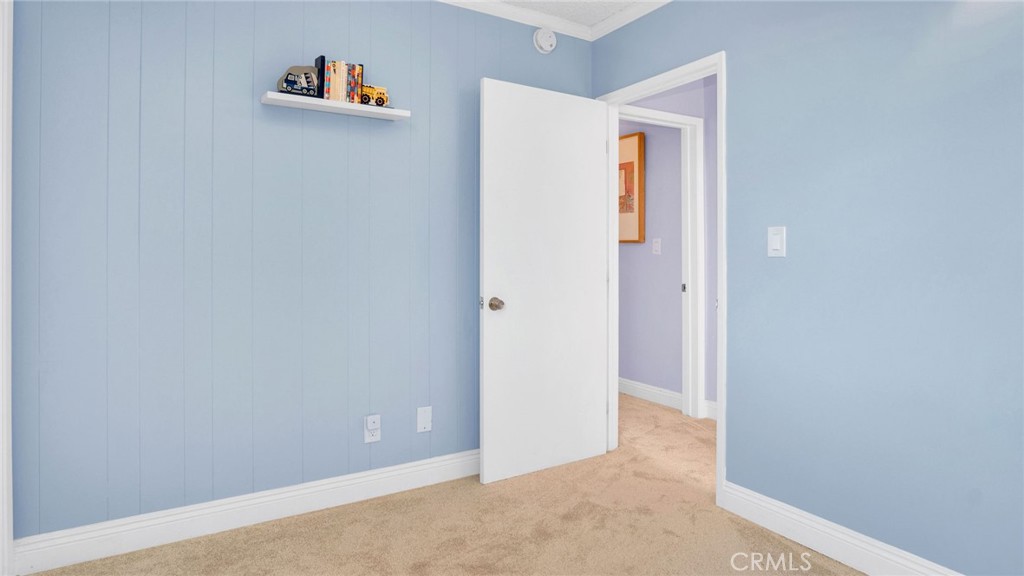 10725 Ohio Avenue, Unit 301 Los Angeles, CA 90024 - Photo 33 of 39 a view of an empty room