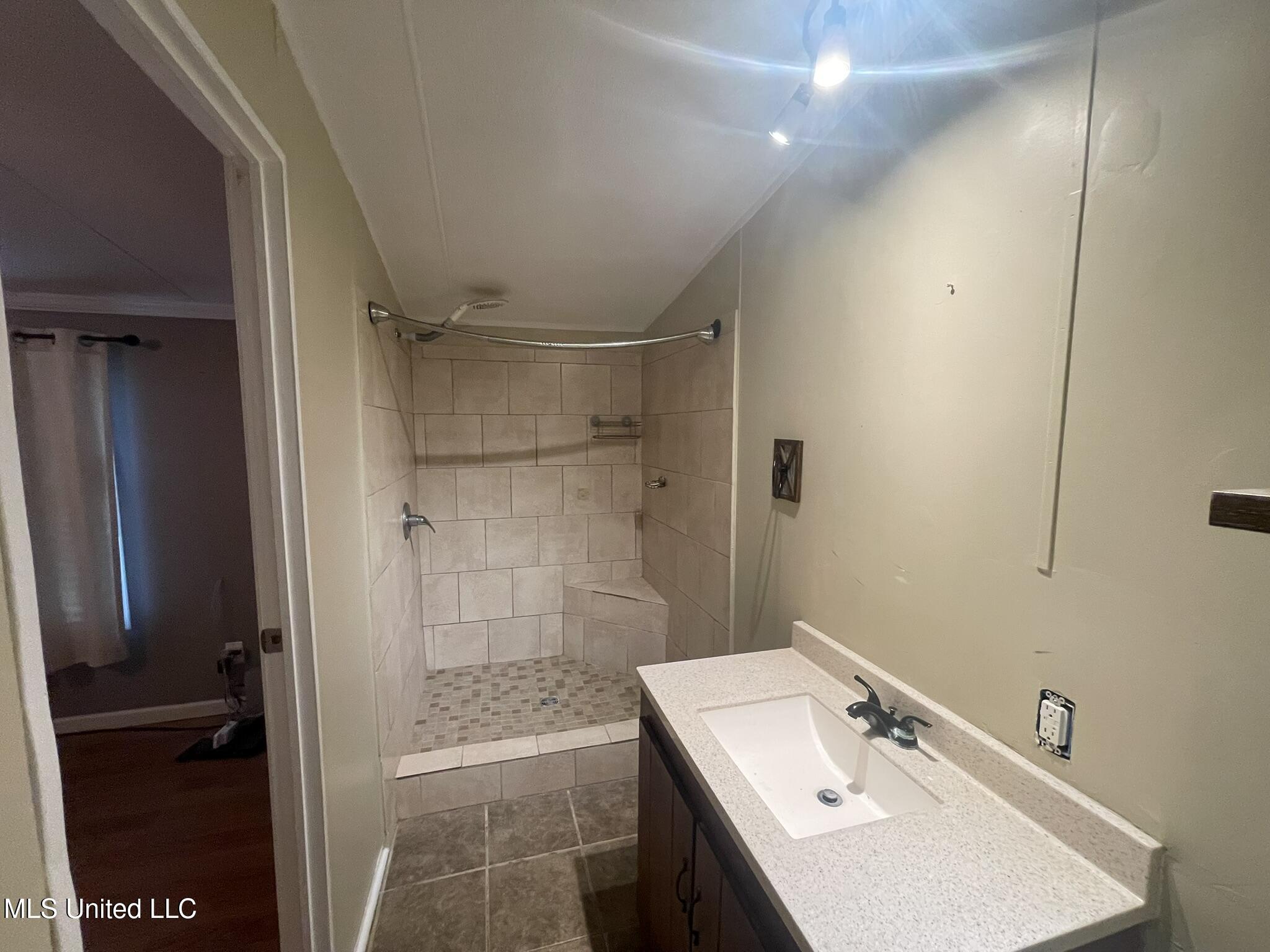 329 Walker Road Cleveland, MS 38732 - Photo 14 of 28 IMG_4974