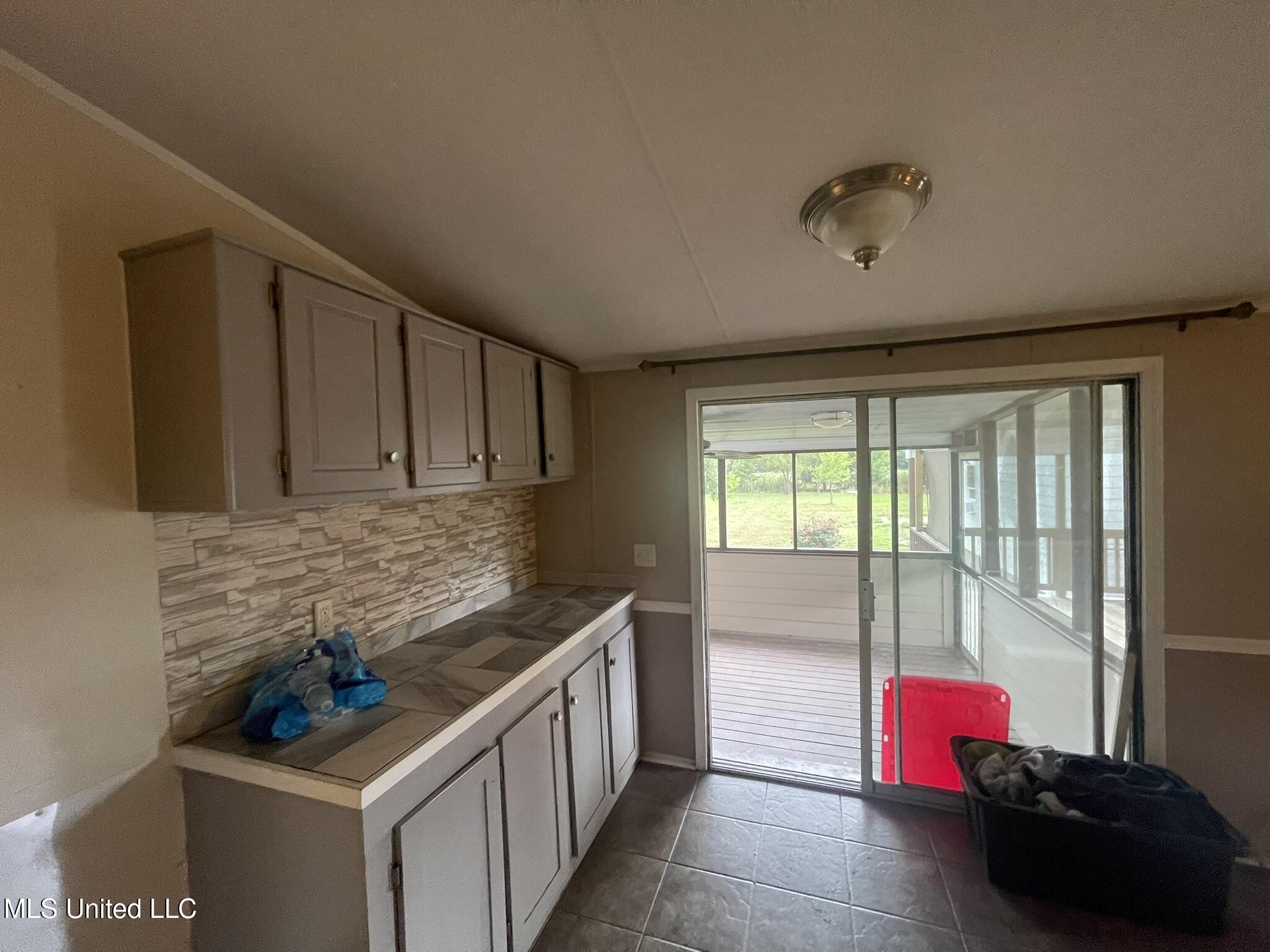 329 Walker Road Cleveland, MS 38732 - Photo 7 of 28 IMG_4965