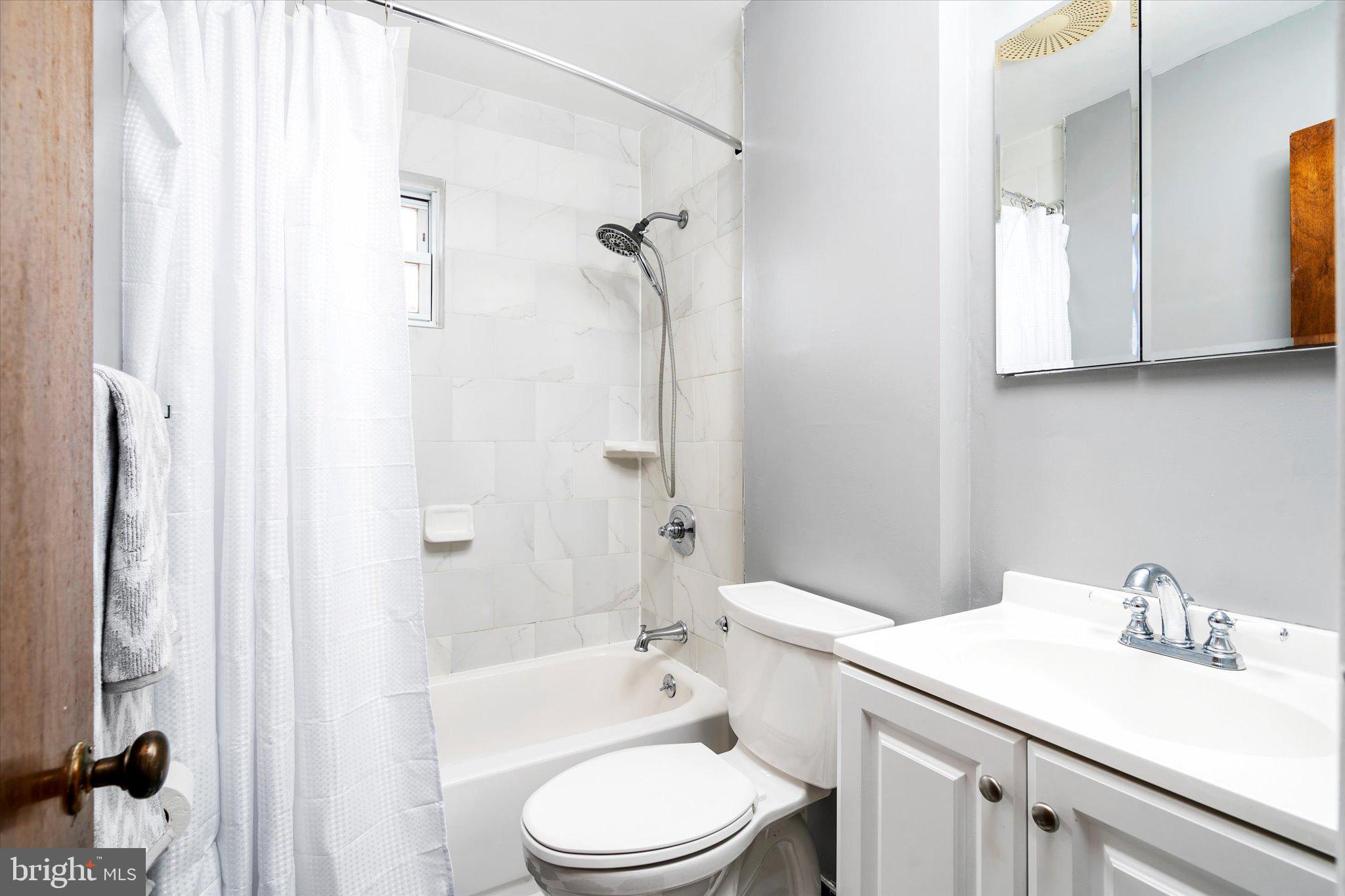 64 Gerard Road Hamilton, NJ 08620 - Photo 17 of 27