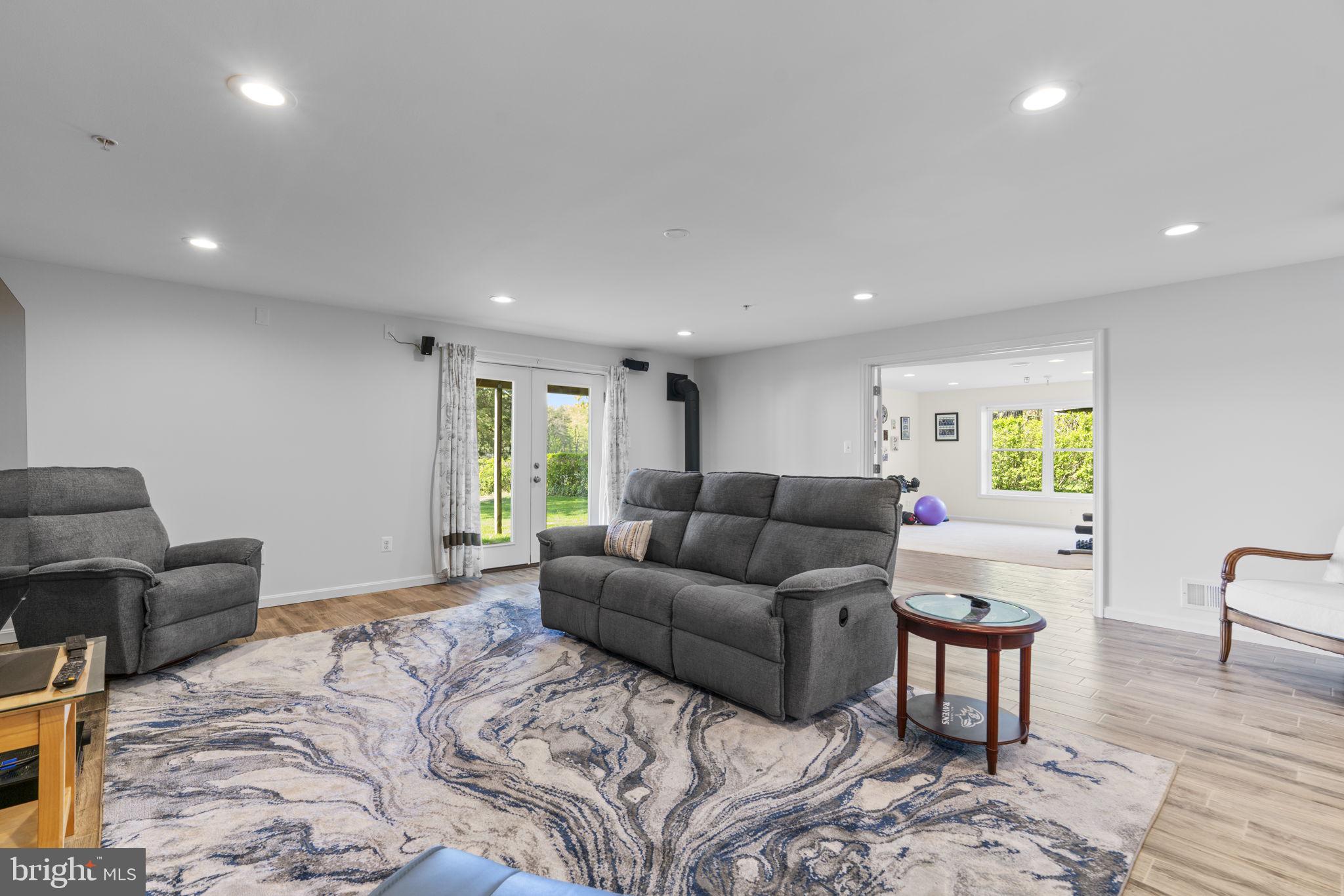465 Edgewater Road Pasadena, MD 21122 - Photo 39 of 65