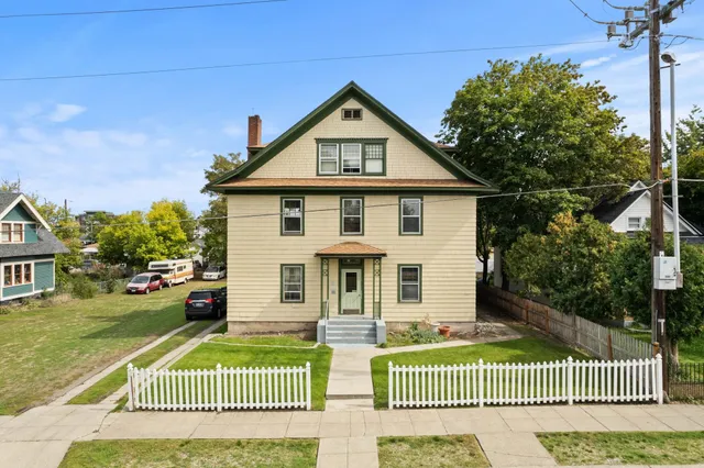 $999,999 | 1414 North Lincoln Street, Spokane, WA 99201